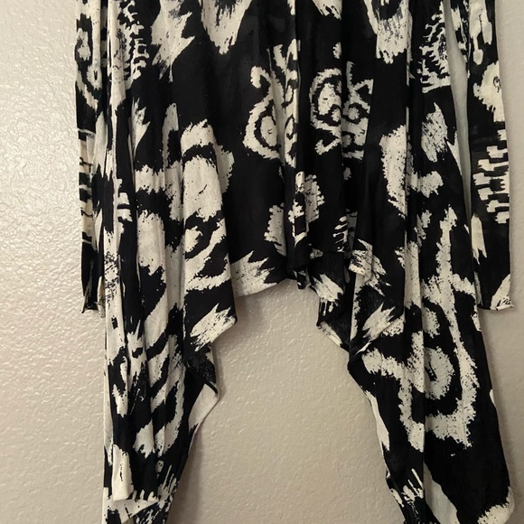 All Saints Black and White Tunic Top - Picture 2 of 6